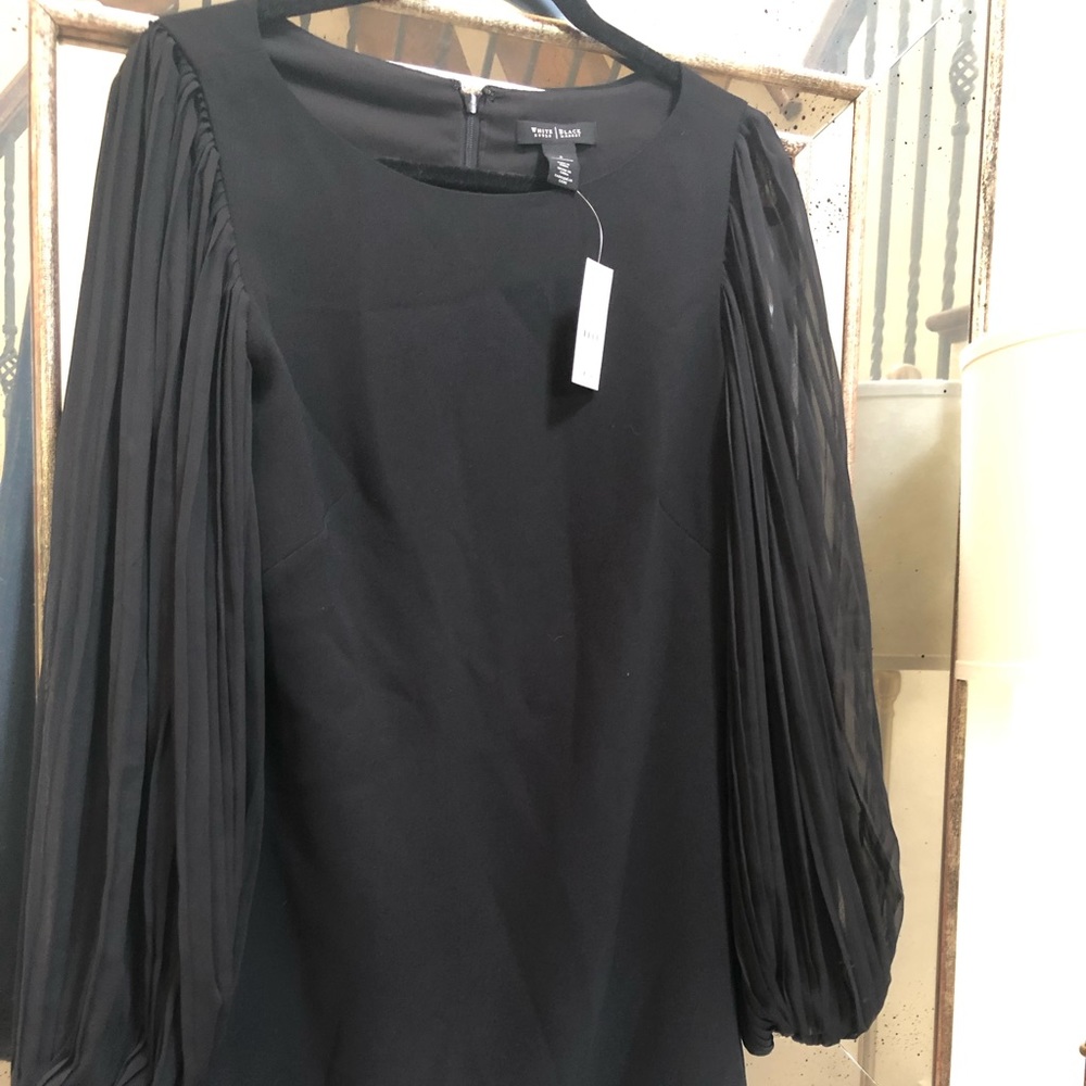 White House Black Market New With Tags size 6